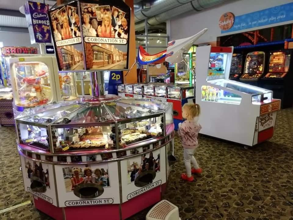 Sand Le Mere Holiday Village Caravan Hire Tunstall  外观 照片